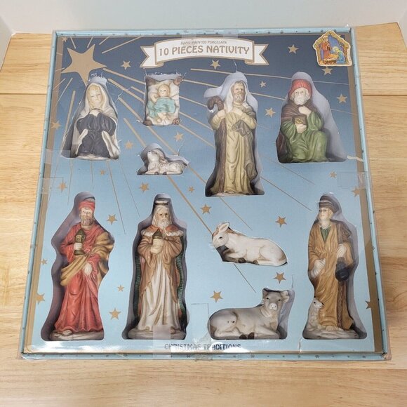 Vintage Hallmark Large Porcelain Ceramic Christmas Nativity Set 10 Piece Nice - Picture 3 of 16